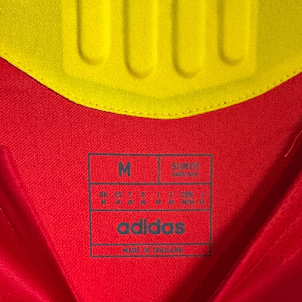 Spain National Team Soccer Jersey - Picture 5 of 7